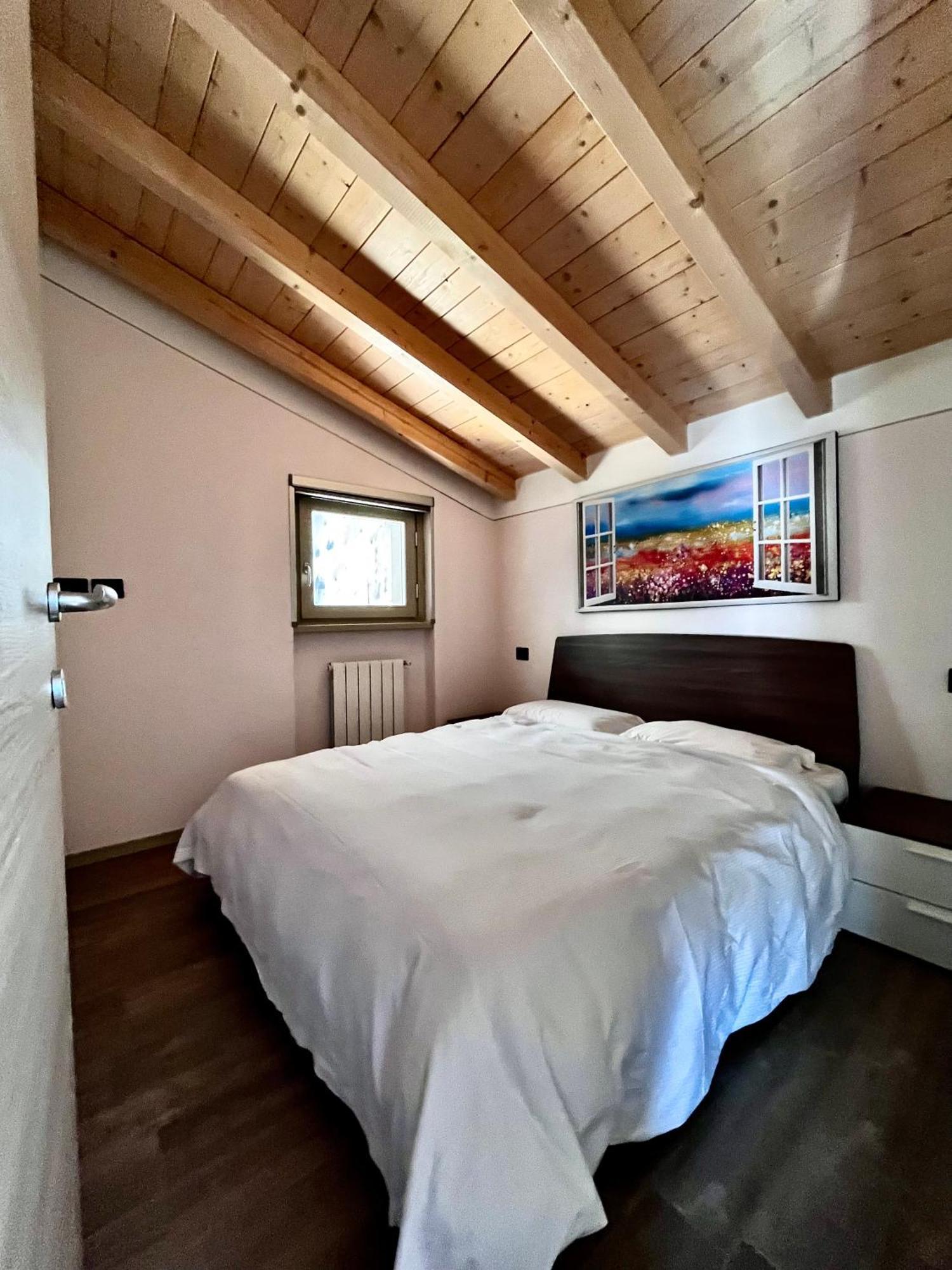 Appartamento Grande Terrazza Vista Lago Parzanica Ngoại thất bức ảnh